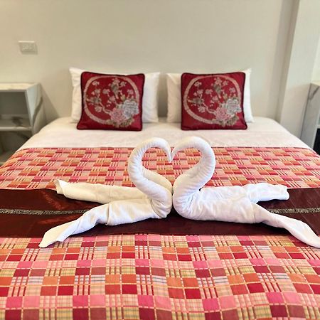 Suntalee House Hotel Nai Yang-stranden Eksteriør billede