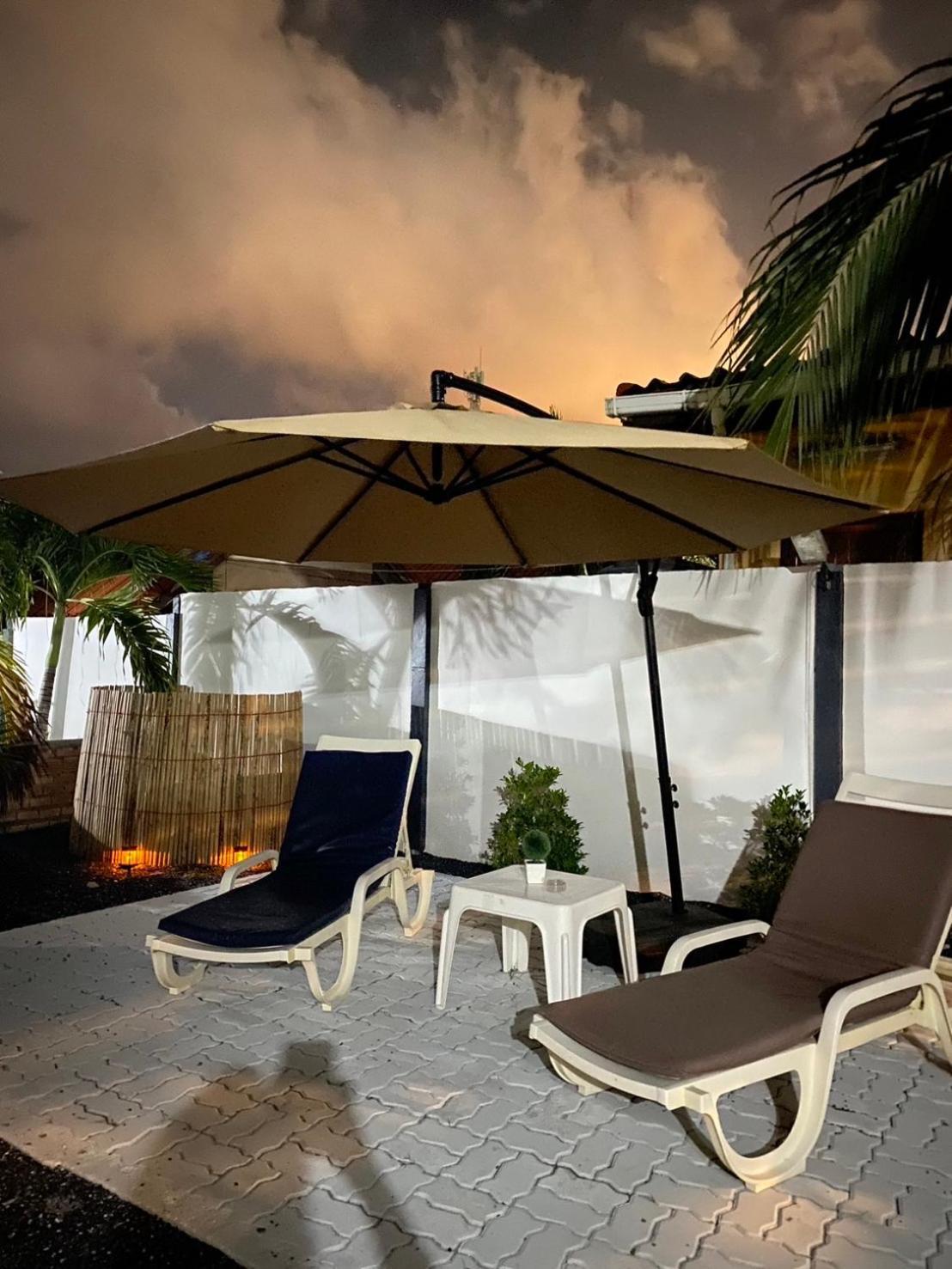 Suntalee House Hotel Nai Yang-stranden Eksteriør billede